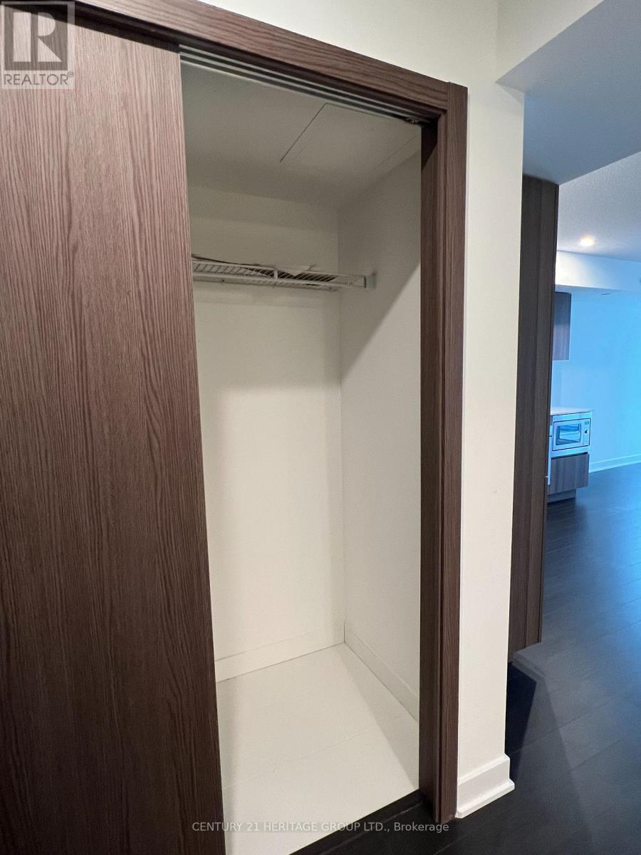 2210 - 19 Bathurst Street, Toronto, Ontario  M5V 2P1 - Photo 19 - C12632052