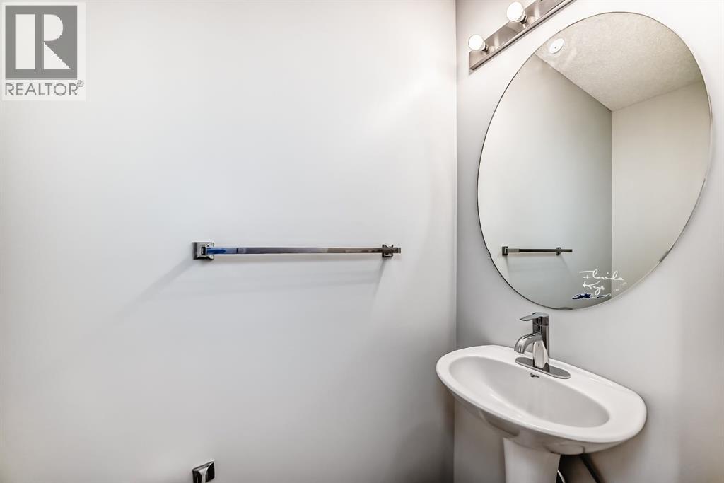 104 Country Village Lane Ne, Calgary, Alberta  T3K 0E8 - Photo 14 - A2265635