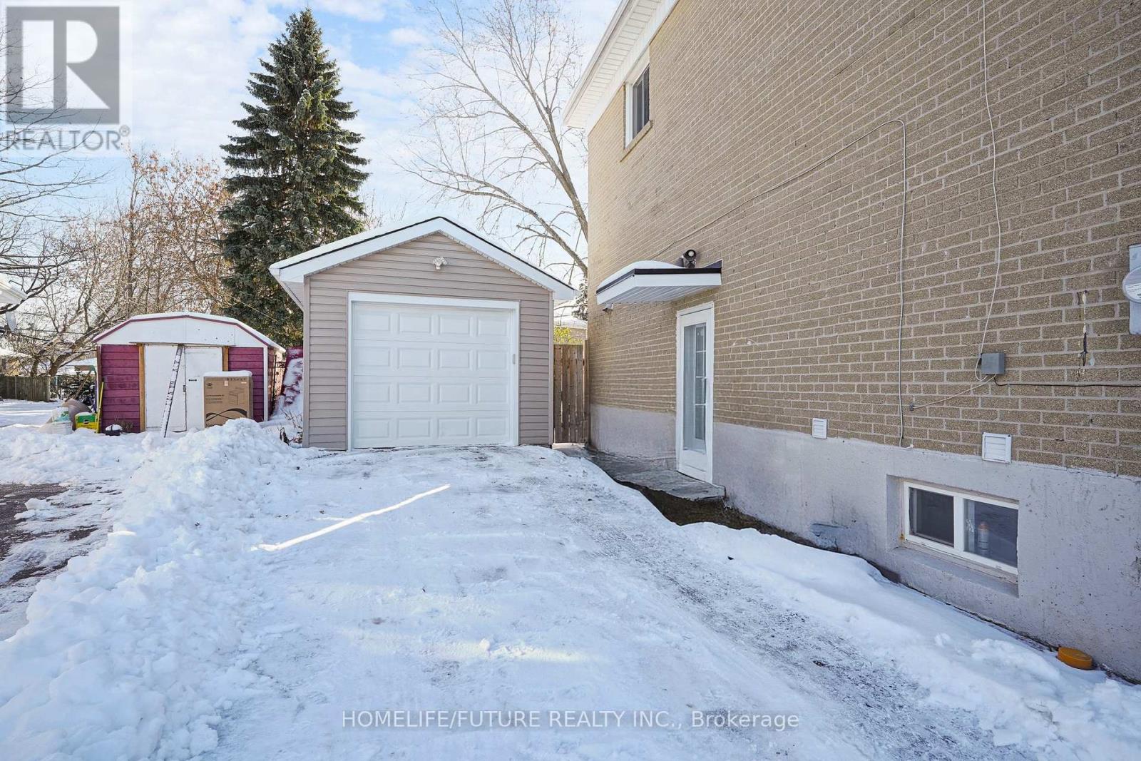 17 Medway Crescent, Toronto, Ontario  M1P 3T7 - Photo 50 - E12632072