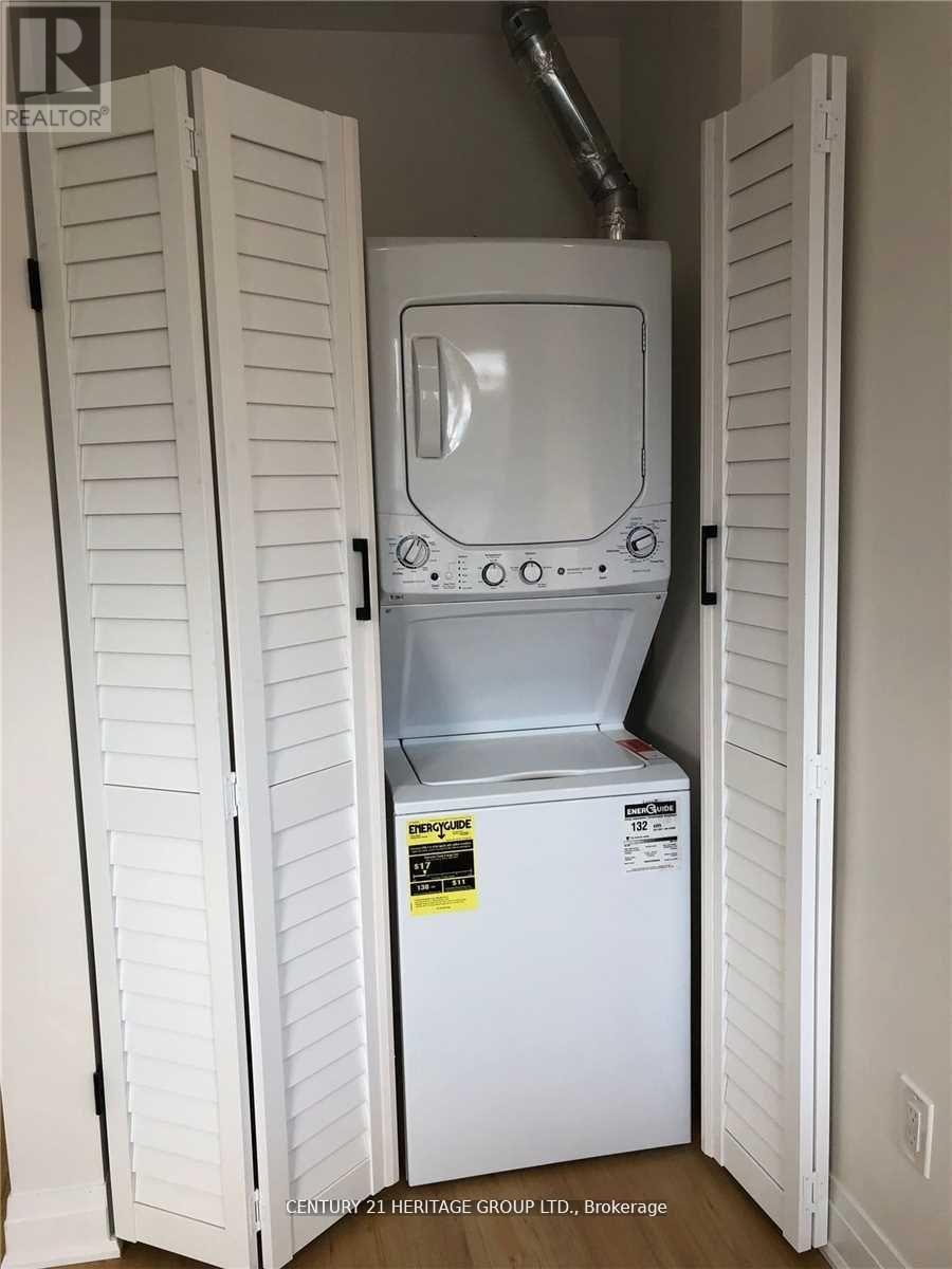 1 - 1710 Danforth Avenue, Toronto (Danforth), Ontario  M4C 1H8 - Photo 11 - E12632074