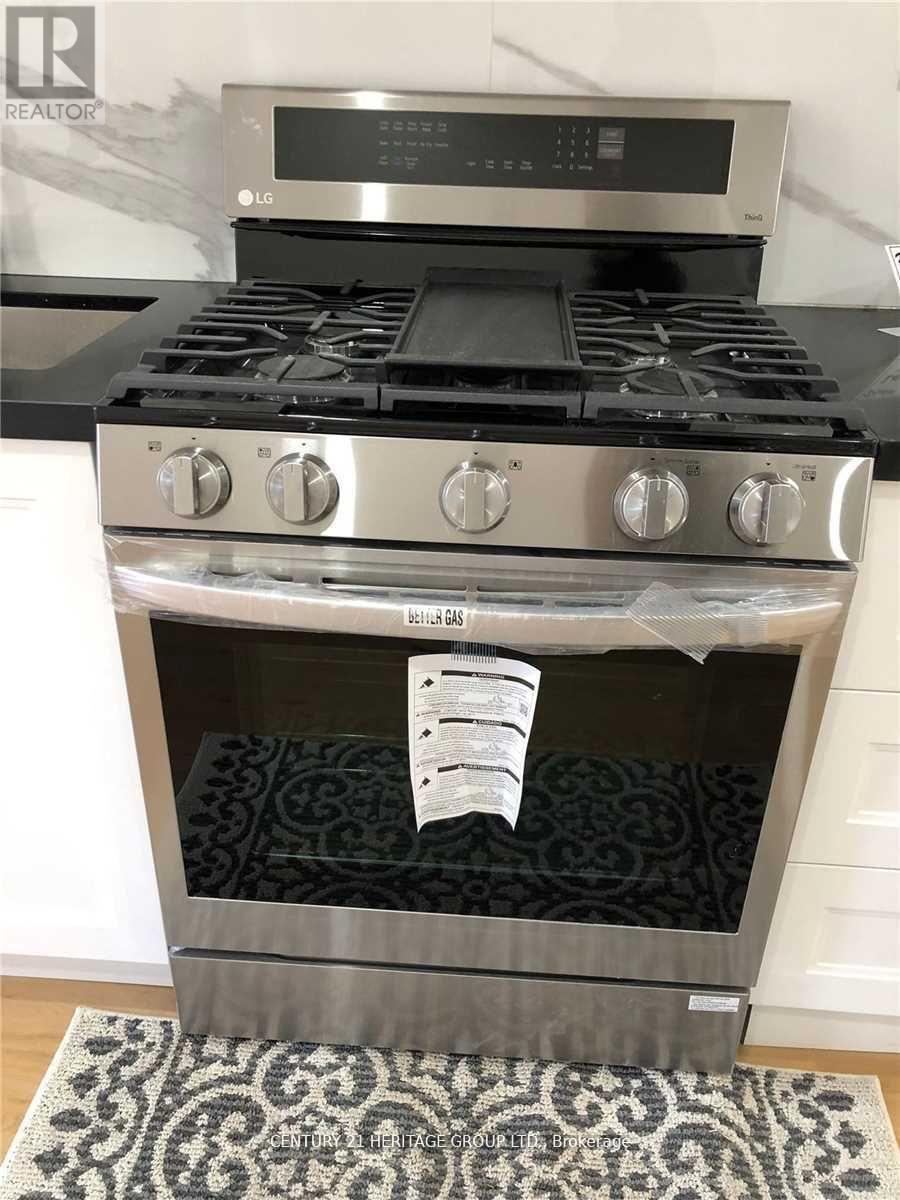 1 - 1710 Danforth Avenue, Toronto (Danforth), Ontario  M4C 1H8 - Photo 13 - E12632074