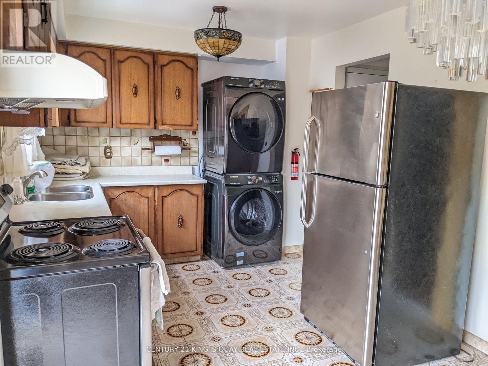 Ul - 90 Appleby Crescent, Markham, Ontario  L3R 4L2 - Photo 11 - N12596592