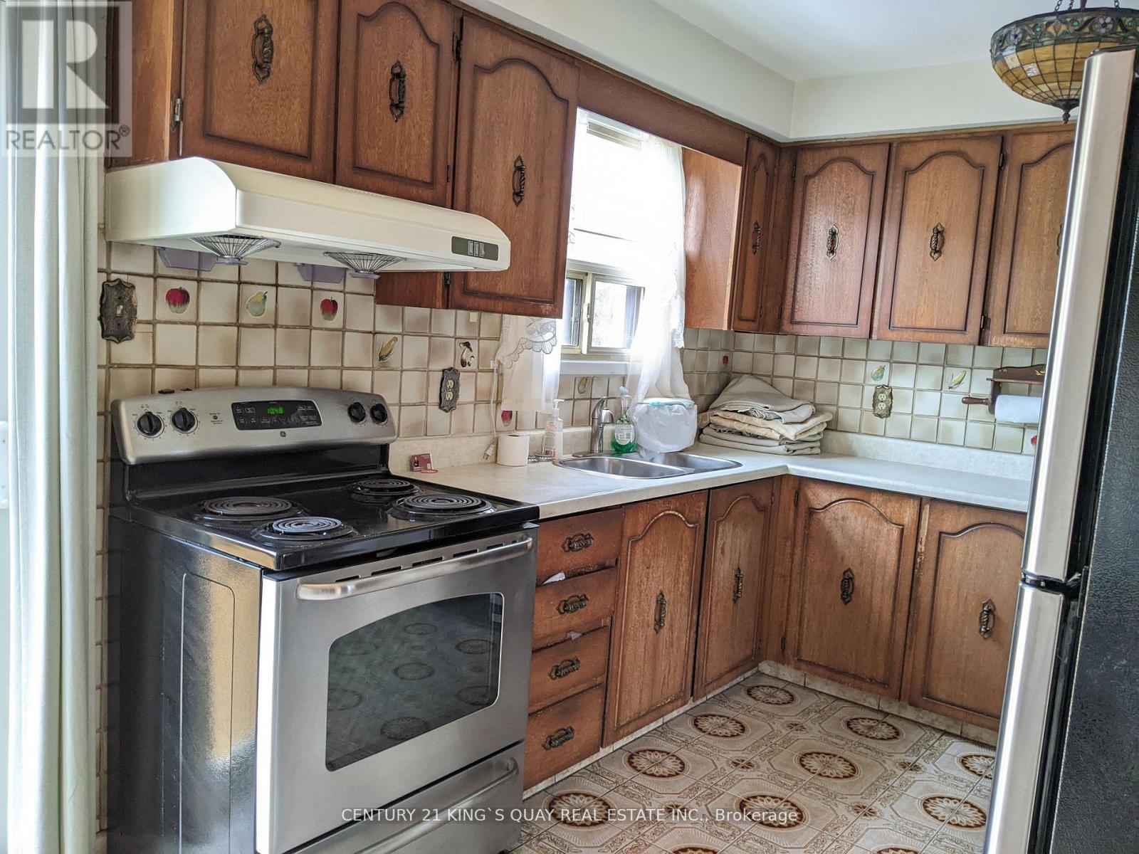 Ul - 90 Appleby Crescent, Markham, Ontario  L3R 4L2 - Photo 10 - N12596592