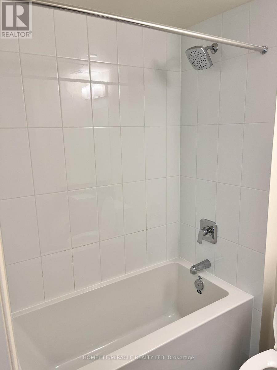 1407 - 27 Korda Gate, Vaughan, Ontario  L4K 0P6 - Photo 9 - N12613664