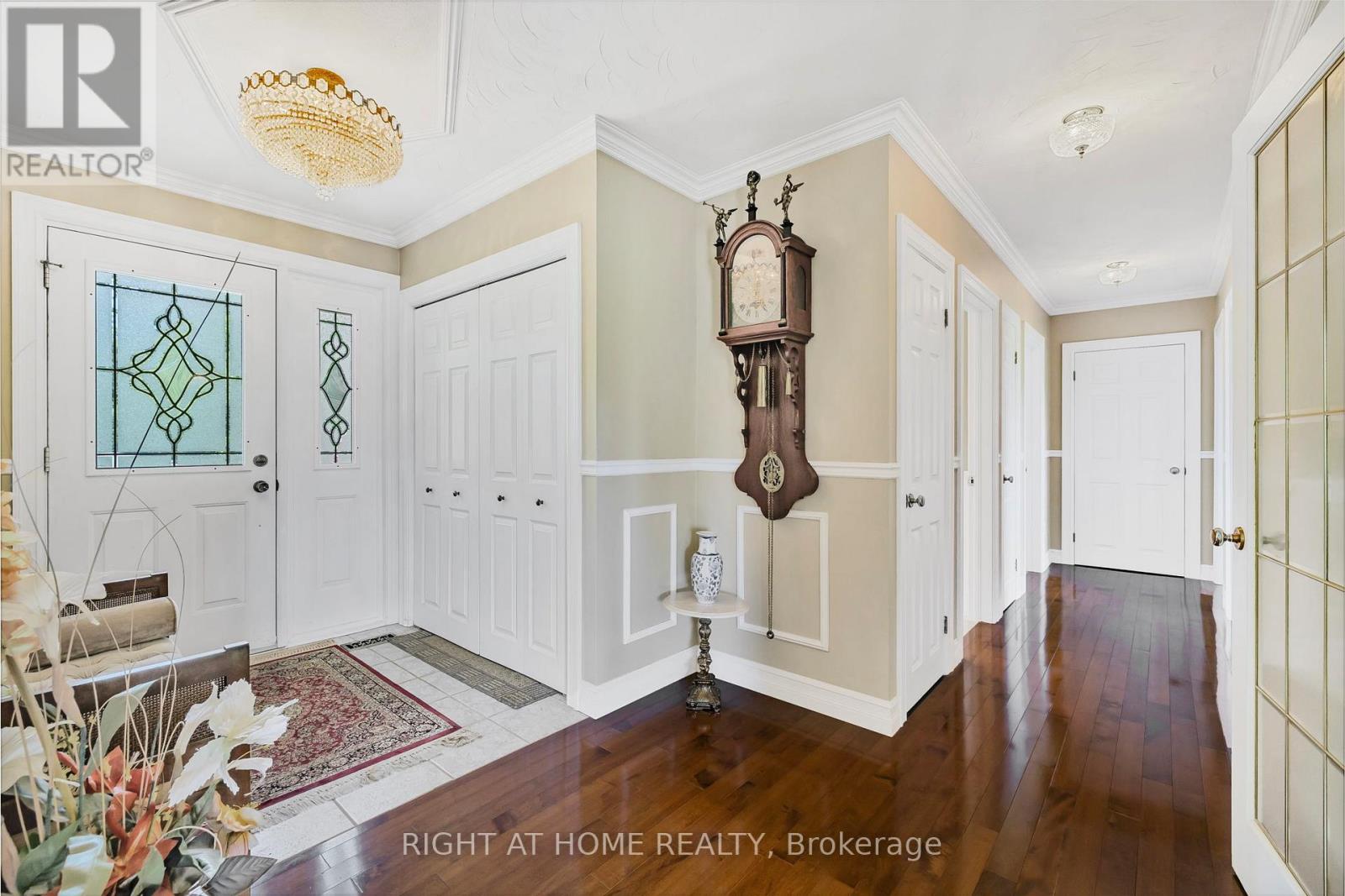 42 Valleyview Road, Brampton, Ontario  L6Z 4P9 - Photo 8 - W12475700