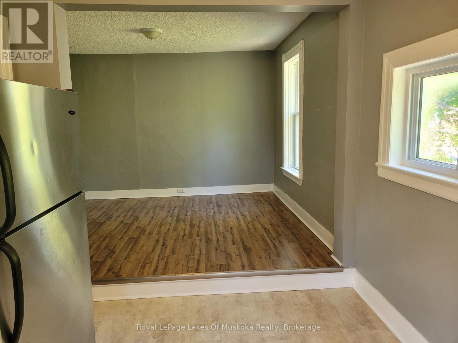 1 - 227 Nottawasaga Street, Orillia, Ontario L3V 3K2 - Photo 19 - S12632098