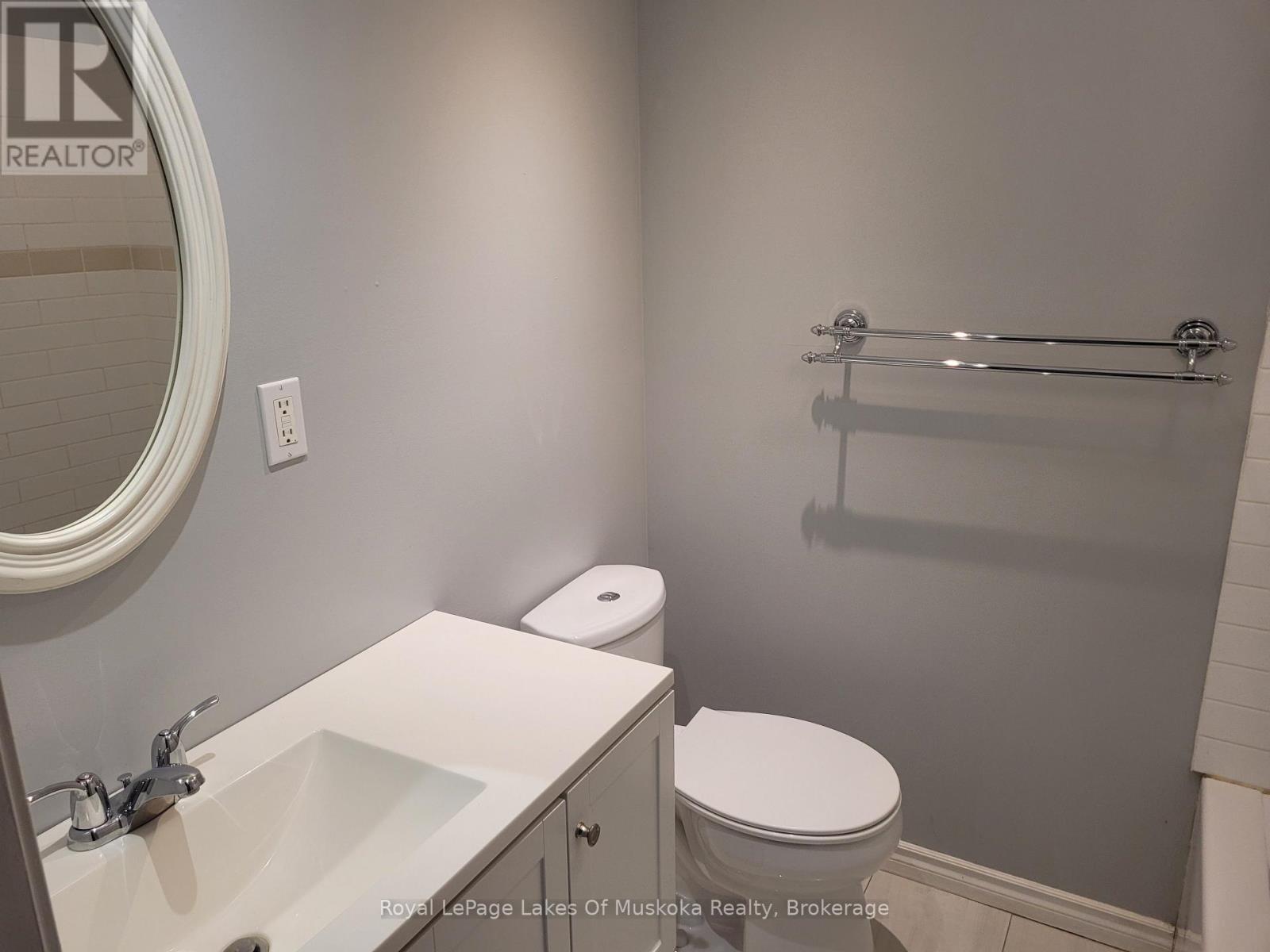 1 - 227 Nottawasaga Street, Orillia, Ontario L3V 3K2 - Photo 9 - S12632098