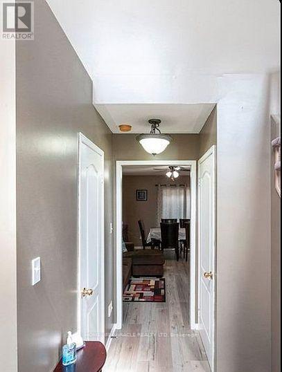 36 Bramcedar Crescent, Brampton, Ontario  L7A 1T3 - Photo 4 - W12632044