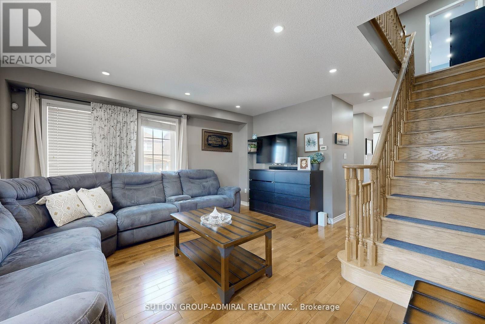 50 Jim Baird Mews, Toronto, Ontario M3L 0C5 - Photo 11 - W12632050