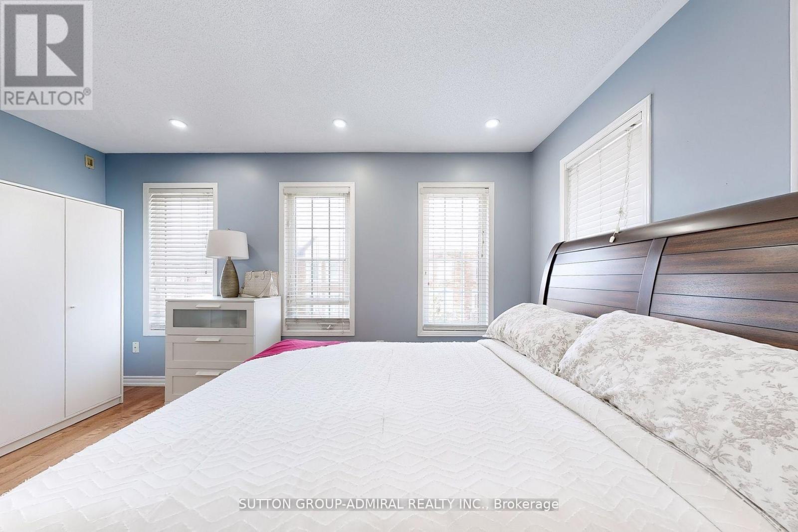 50 Jim Baird Mews, Toronto, Ontario M3L 0C5 - Photo 32 - W12632050