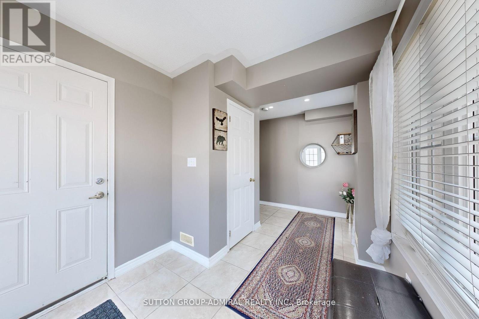 50 Jim Baird Mews, Toronto, Ontario M3L 0C5 - Photo 6 - W12632050