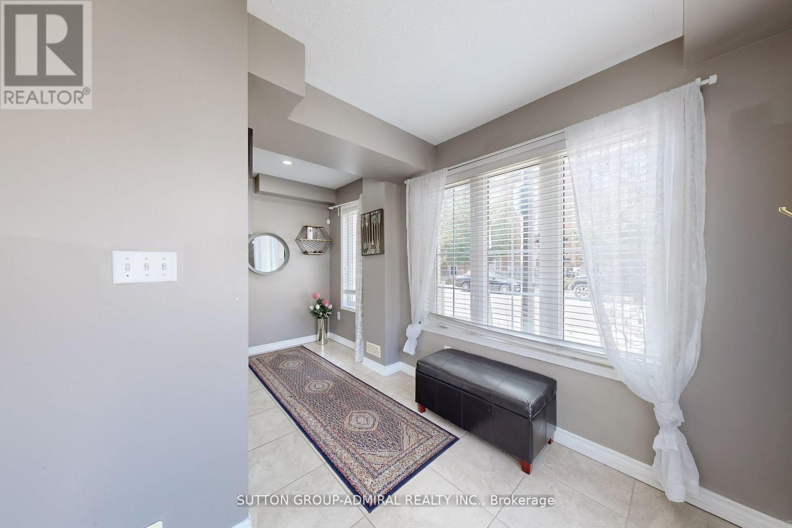 50 Jim Baird Mews, Toronto, Ontario M3L 0C5 - Photo 7 - W12632050