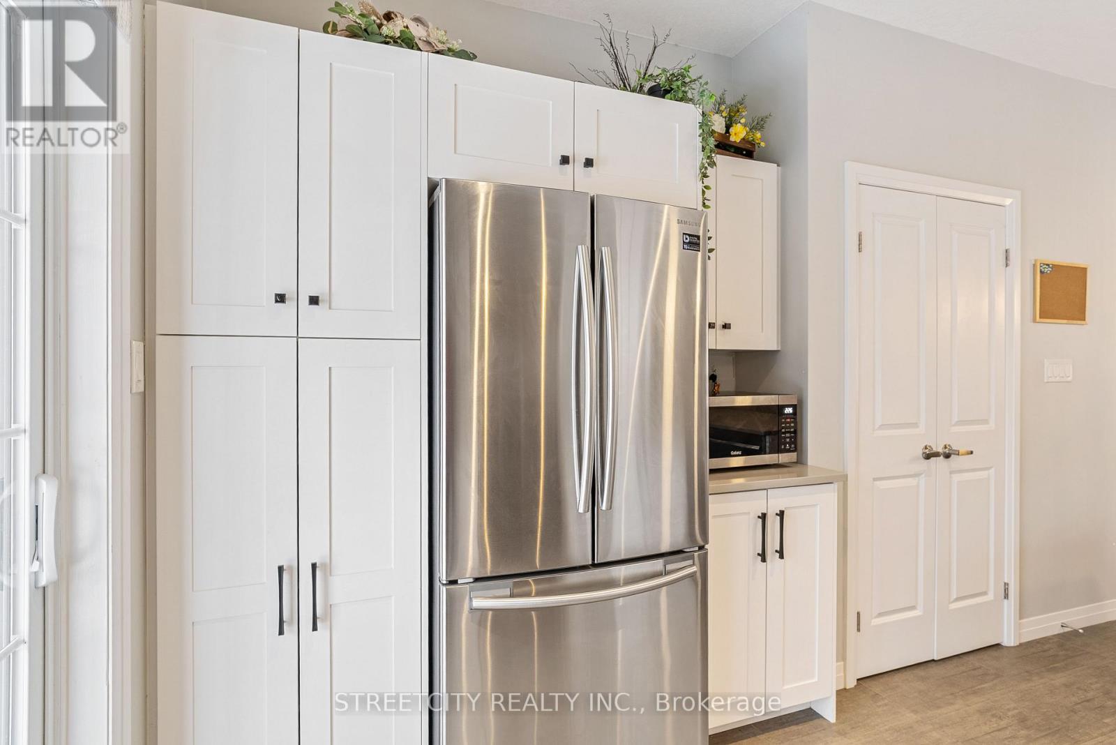 15 - 2910 Tokala Trail, London North, Ontario N6G 5B4 - Photo 19 - X12632096