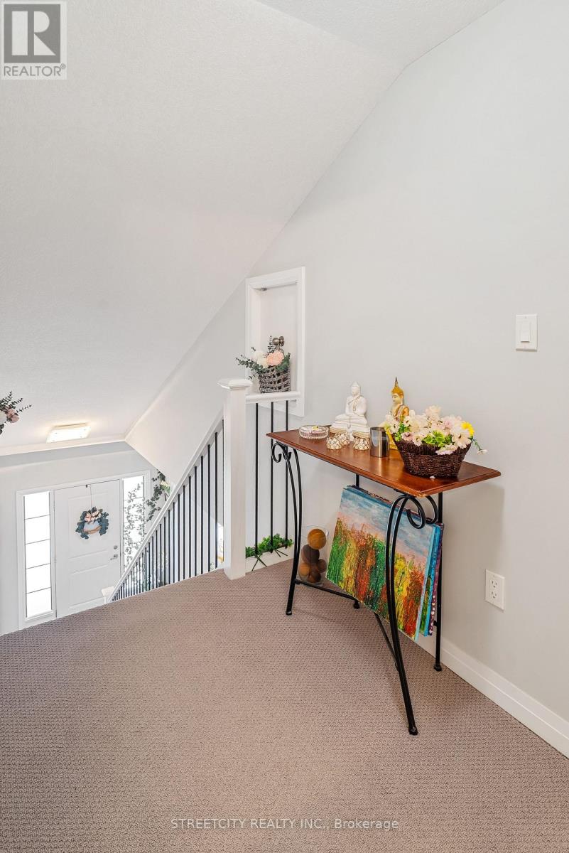 15 - 2910 Tokala Trail, London North, Ontario N6G 5B4 - Photo 29 - X12632096