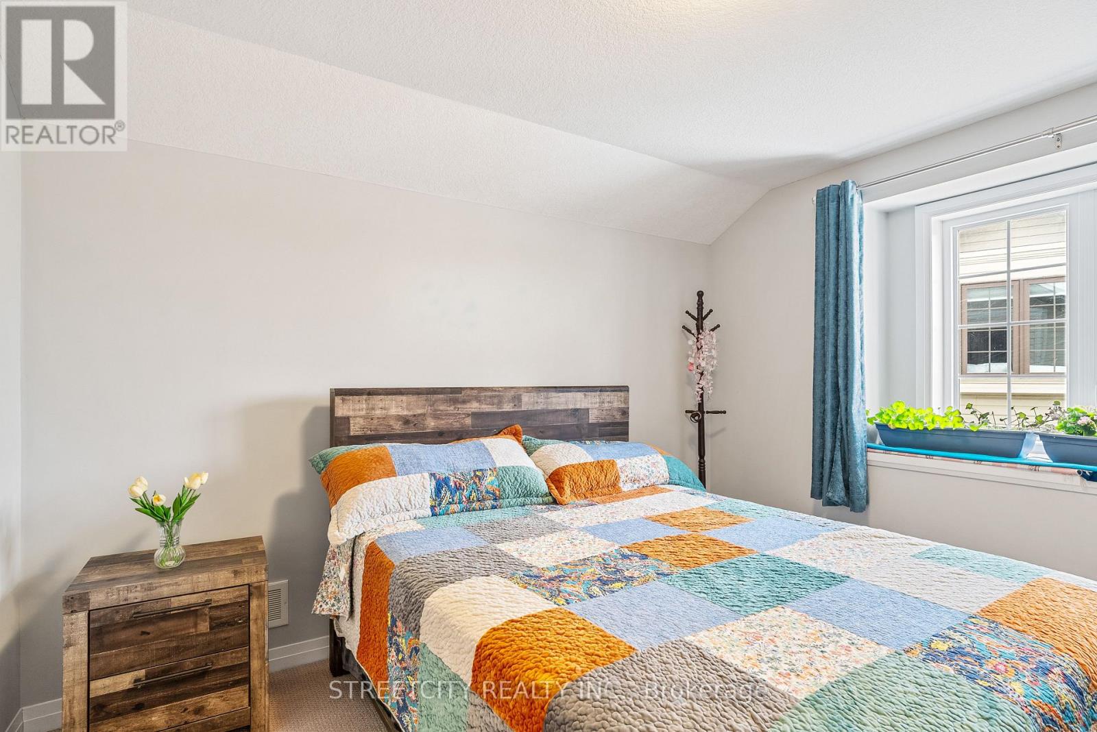 15 - 2910 Tokala Trail, London North, Ontario N6G 5B4 - Photo 30 - X12632096