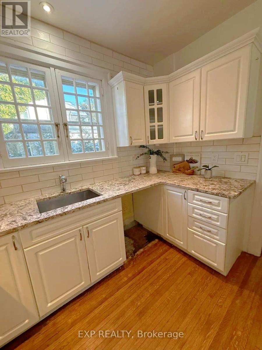 376 King Street E, Oshawa, Ontario  L1H 1E2 - Photo 17 - E12632054