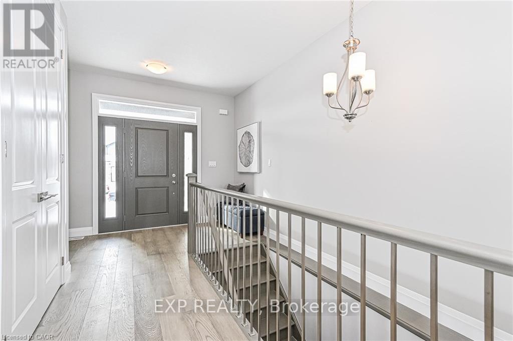 43 Coulter Street, Perth East, Ontario  N0K 1M0 - Photo 5 - X12632058