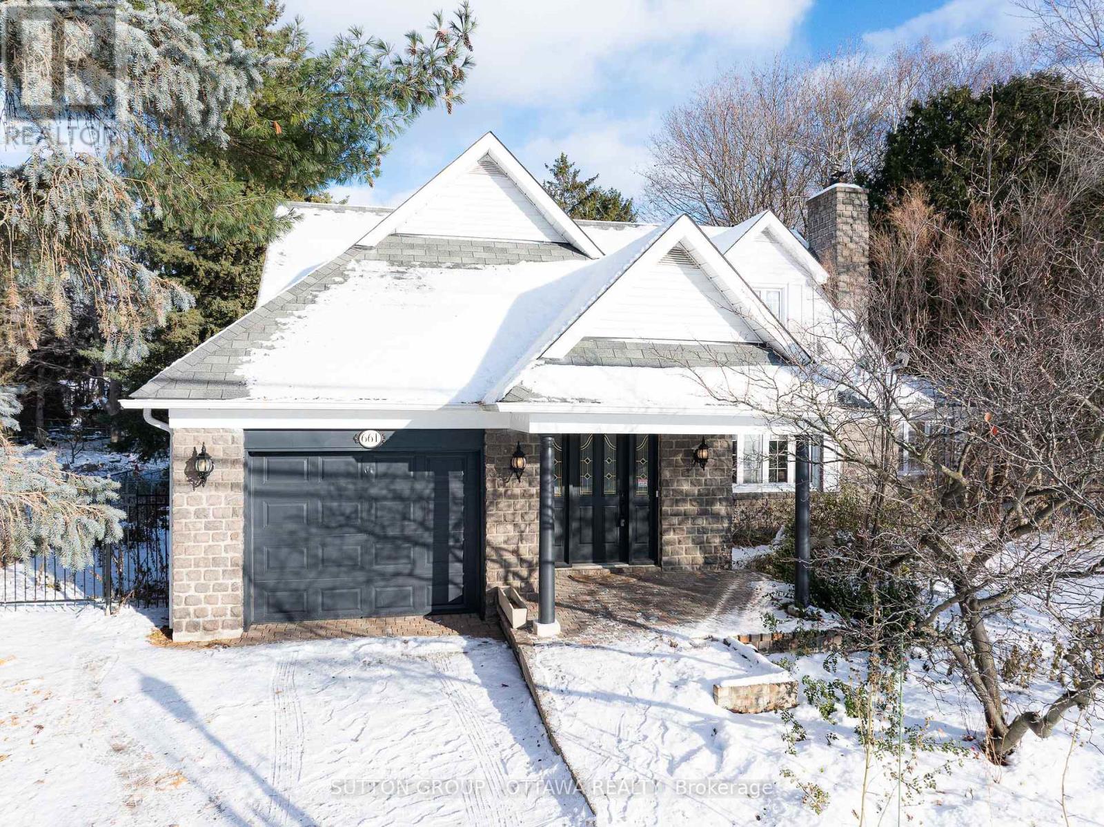 661 BLAIR ROAD, Ottawa, Ontario