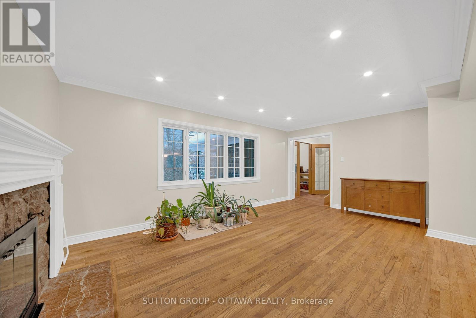 661 Blair Road, Ottawa, Ontario K1J 7M4 - Photo 11 - X12632102