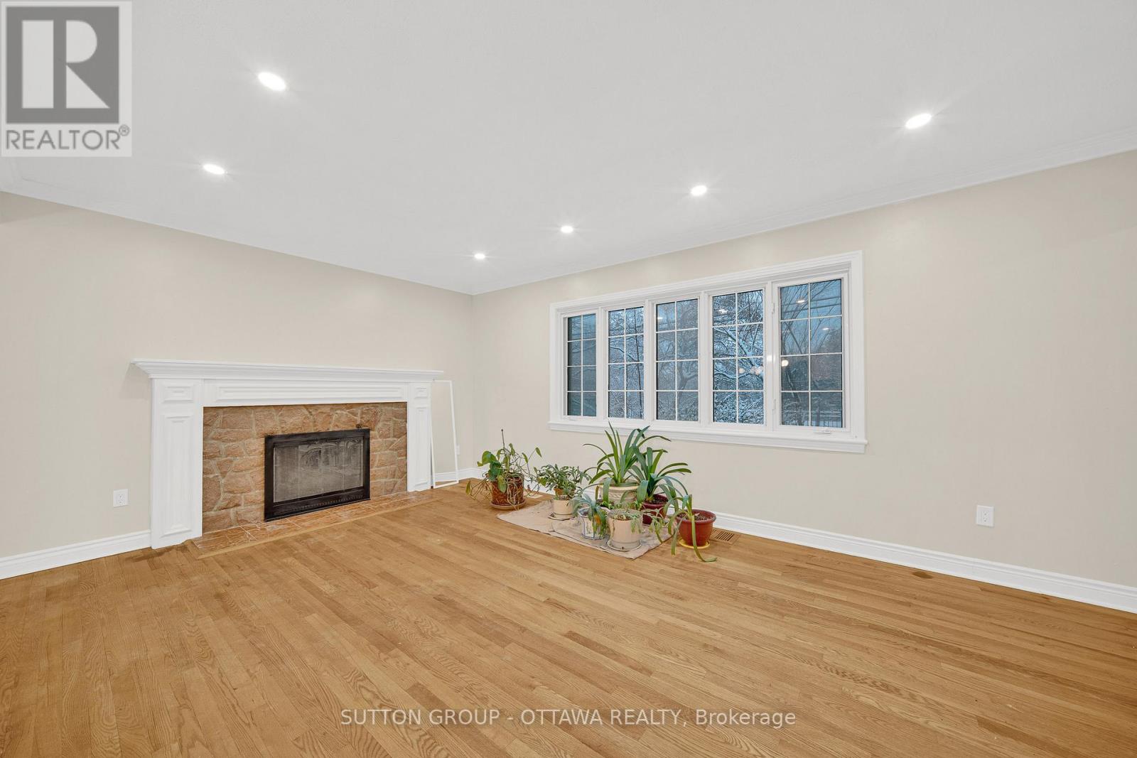 661 Blair Road, Ottawa, Ontario K1J 7M4 - Photo 13 - X12632102