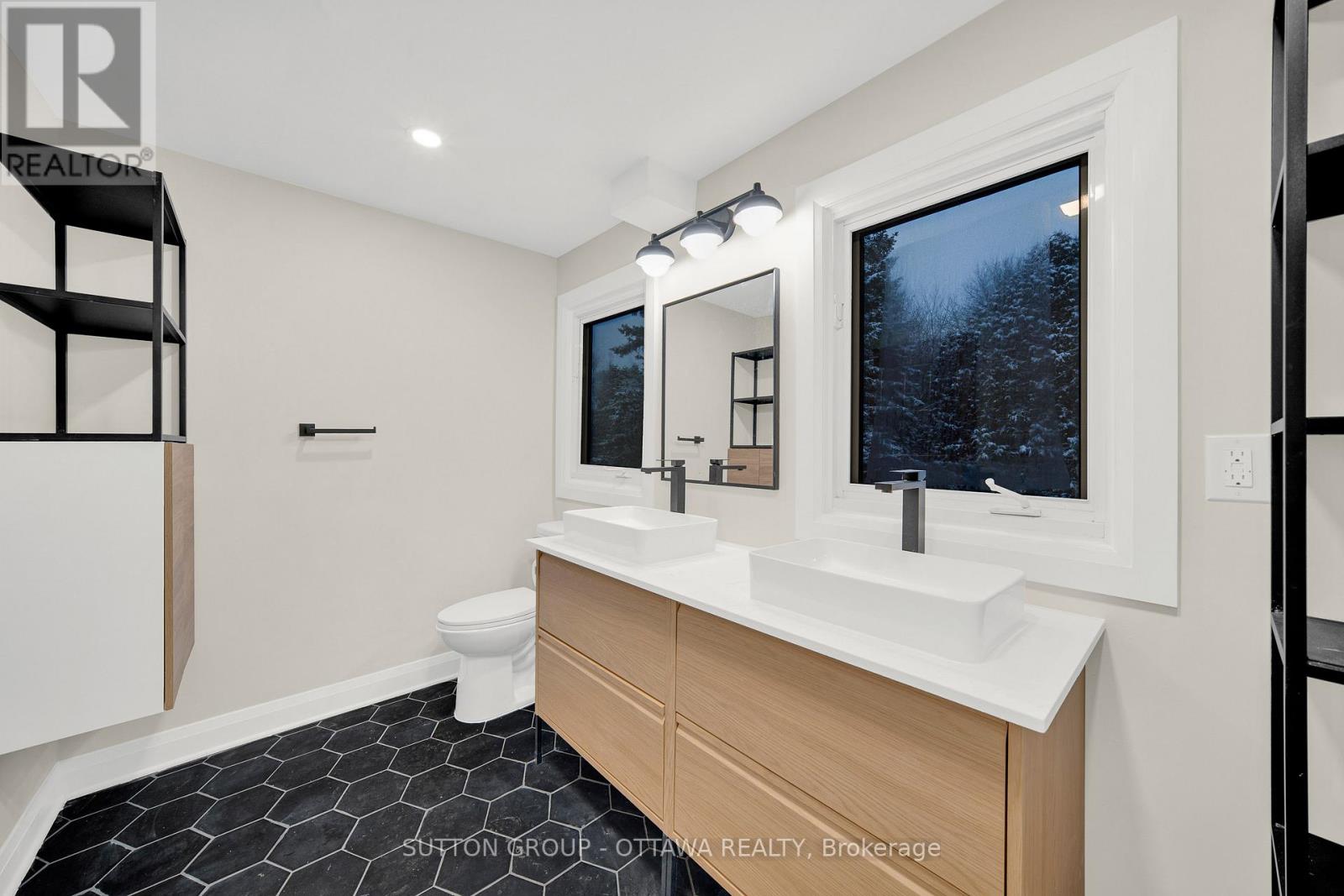 661 Blair Road, Ottawa, Ontario K1J 7M4 - Photo 34 - X12632102