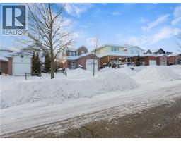 67 NORTHMANOR Crescent, Kitchener, Ontario