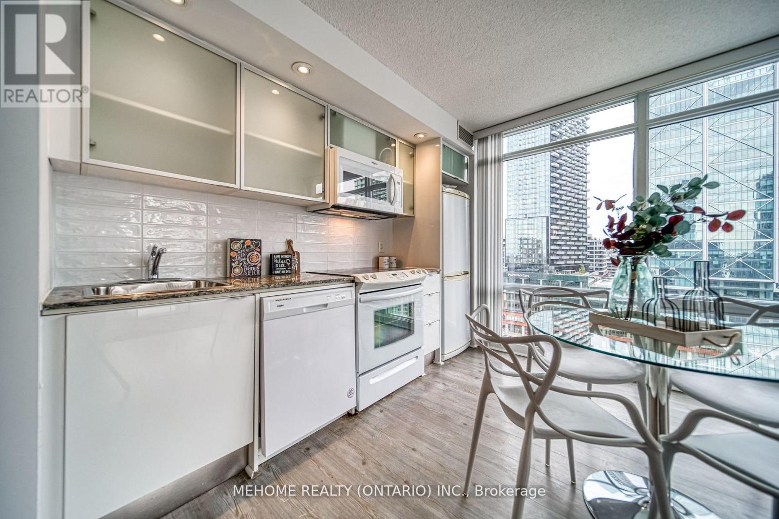 1902 - 25 Telegram Mews, Toronto, Ontario  M5V 3Z1 - Photo 20 - C12632084