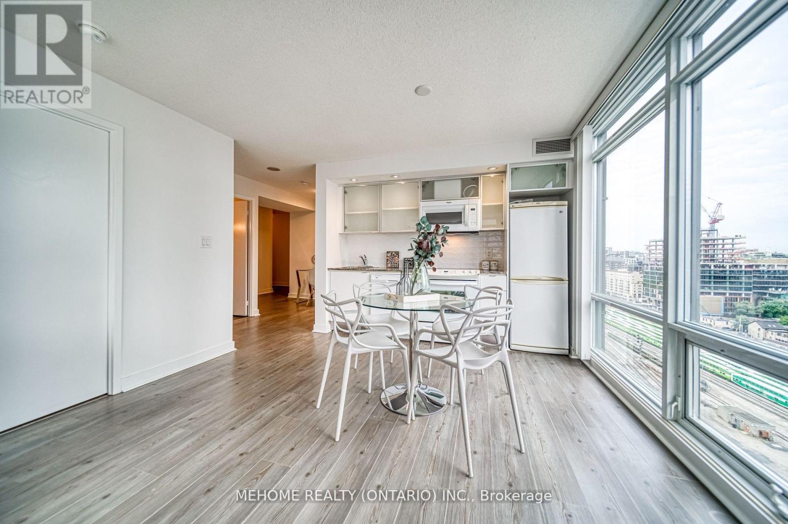 1902 - 25 Telegram Mews, Toronto, Ontario  M5V 3Z1 - Photo 6 - C12632084