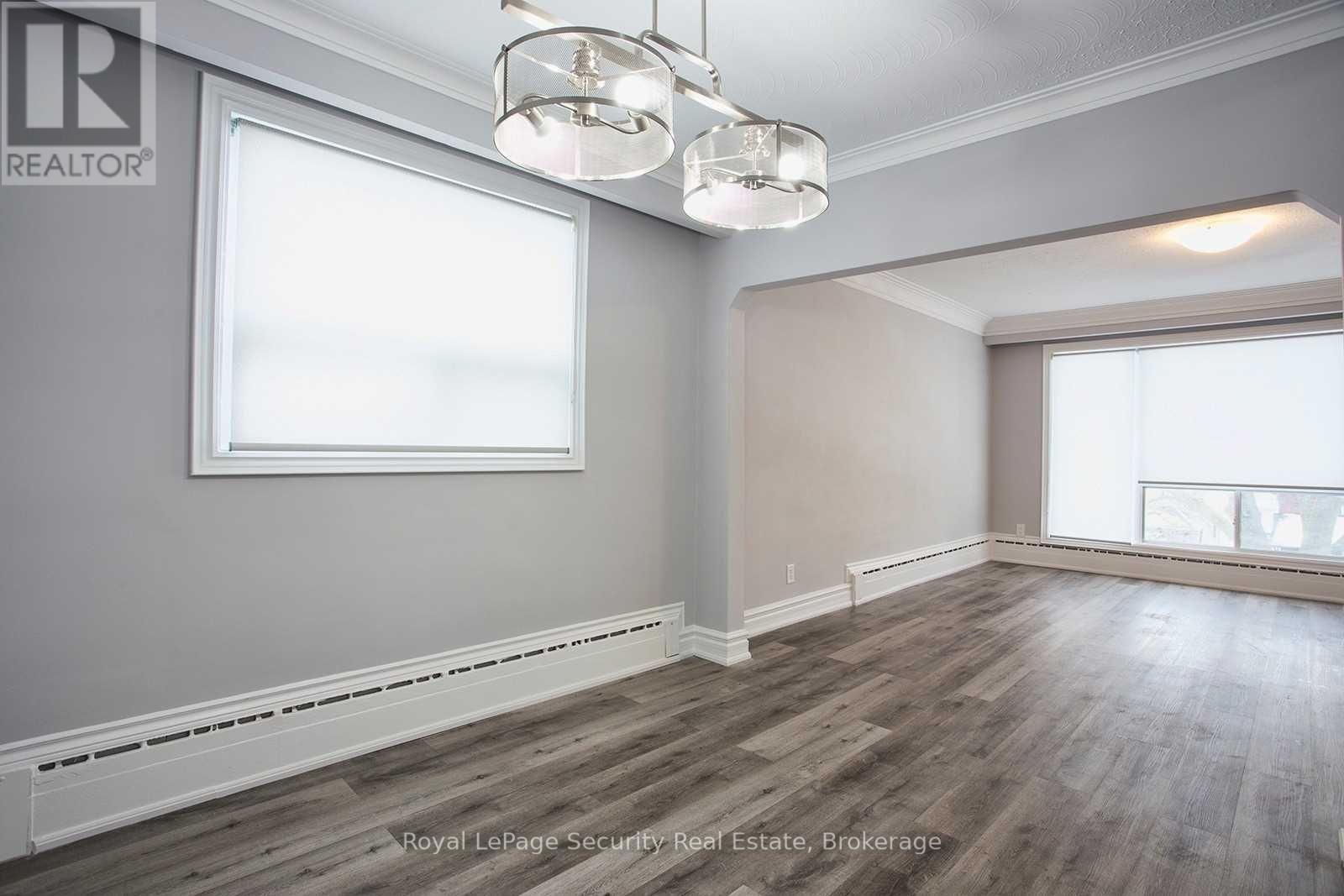 2nd Floor - 32 Ashbury Avenue N, Toronto, Ontario  M6E 1V7 - Photo 12 - C12632132