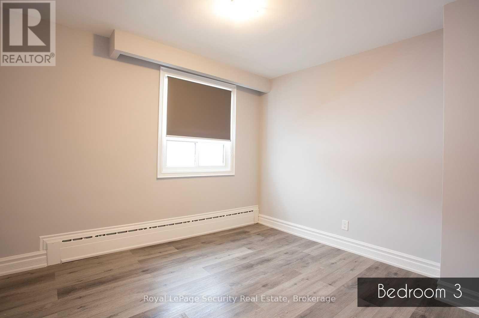 2nd Floor - 32 Ashbury Avenue N, Toronto, Ontario  M6E 1V7 - Photo 14 - C12632132