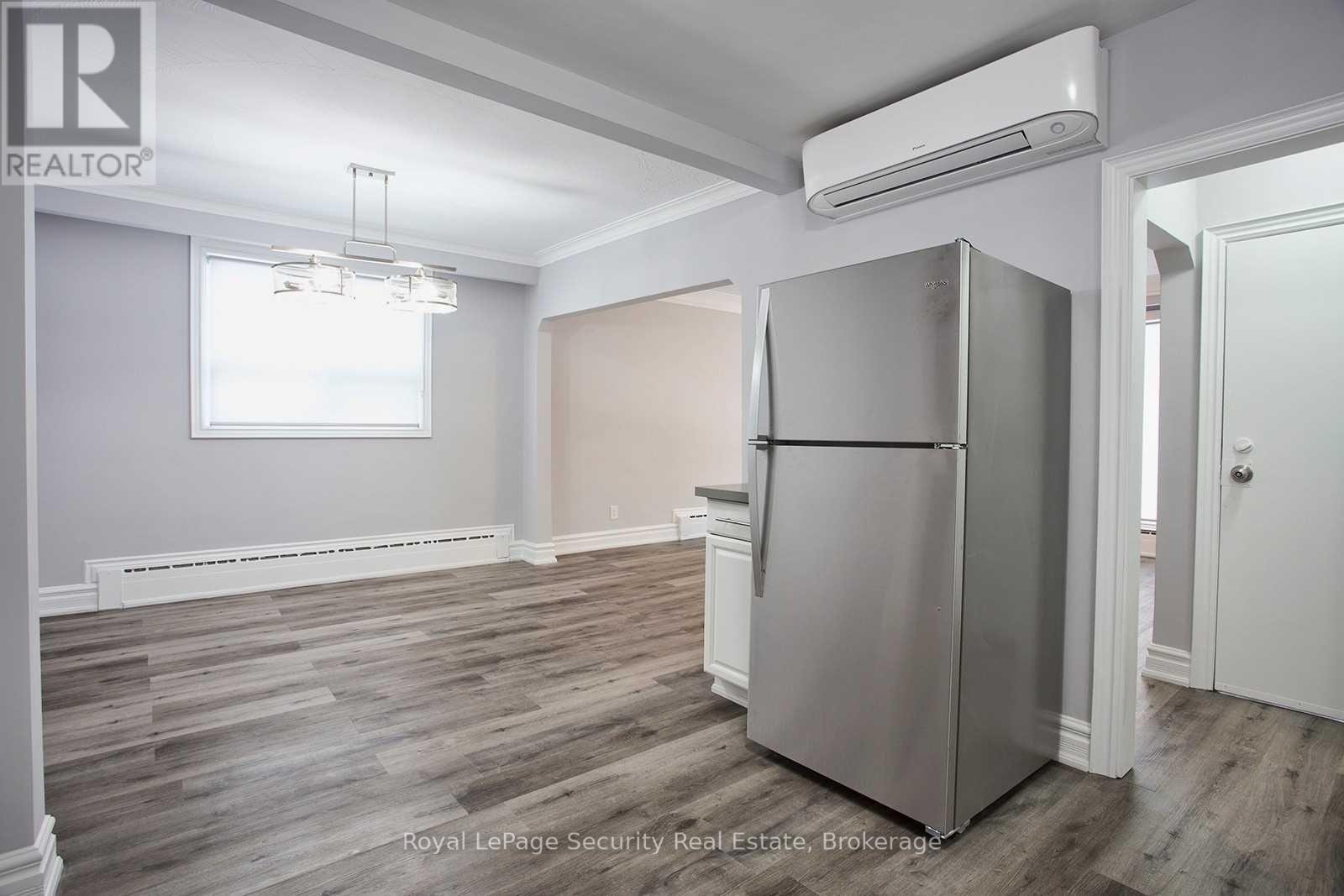 2nd Floor - 32 Ashbury Avenue N, Toronto, Ontario  M6E 1V7 - Photo 5 - C12632132