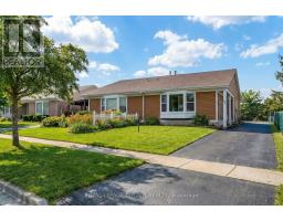 54 CAMBERLEY COURT, Toronto, Ontario