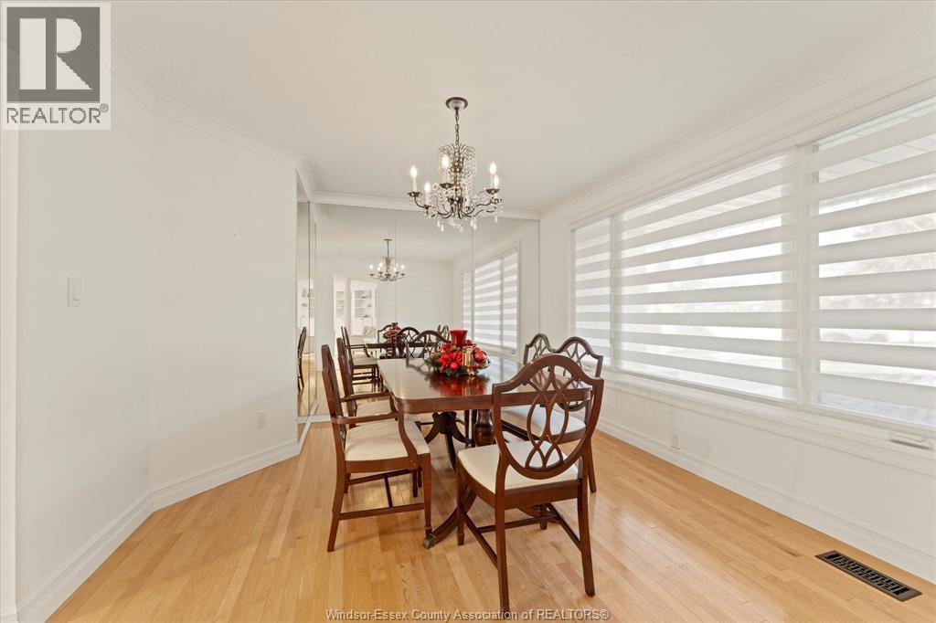 3480 Ouellette Avenue, Windsor, Ontario N9E 3L9 - Photo 8 - 25031651
