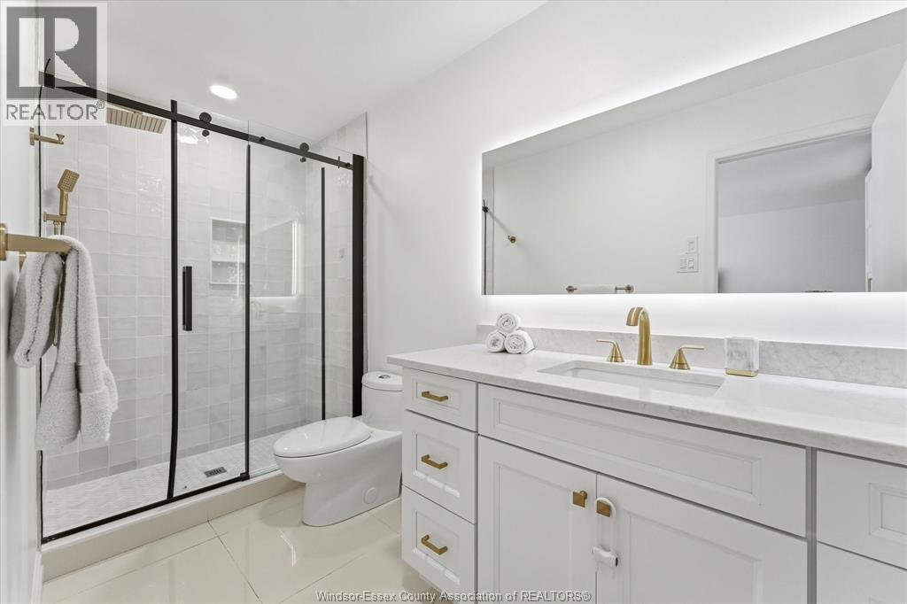 3480 Ouellette Avenue, Windsor, Ontario N9E 3L9 - Photo 11 - 25031651