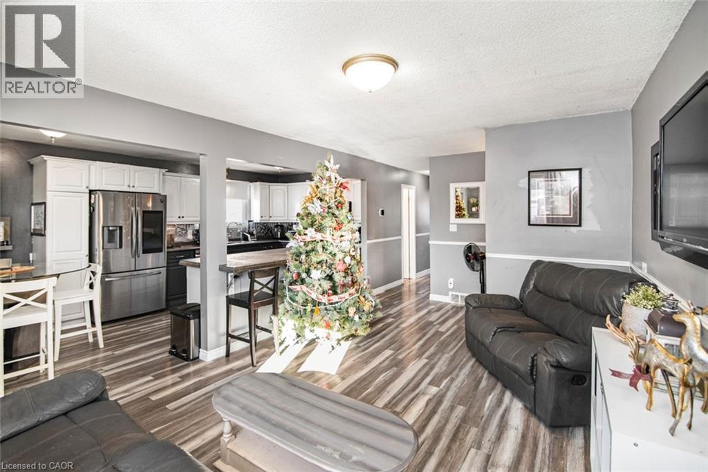 171 Kneider Avenue, Dunnville, Ontario  N1A 1A6 - Photo 7 - 40793834