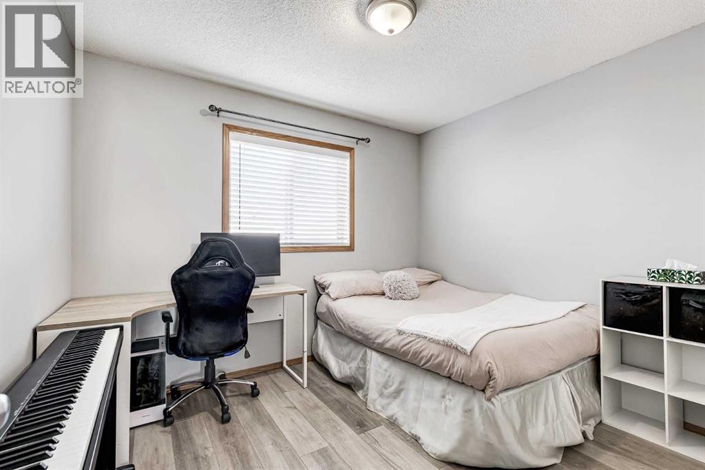 72 Saddleback Way Ne, Calgary, Alberta T3J 4K5 - Photo 14 - A2274065