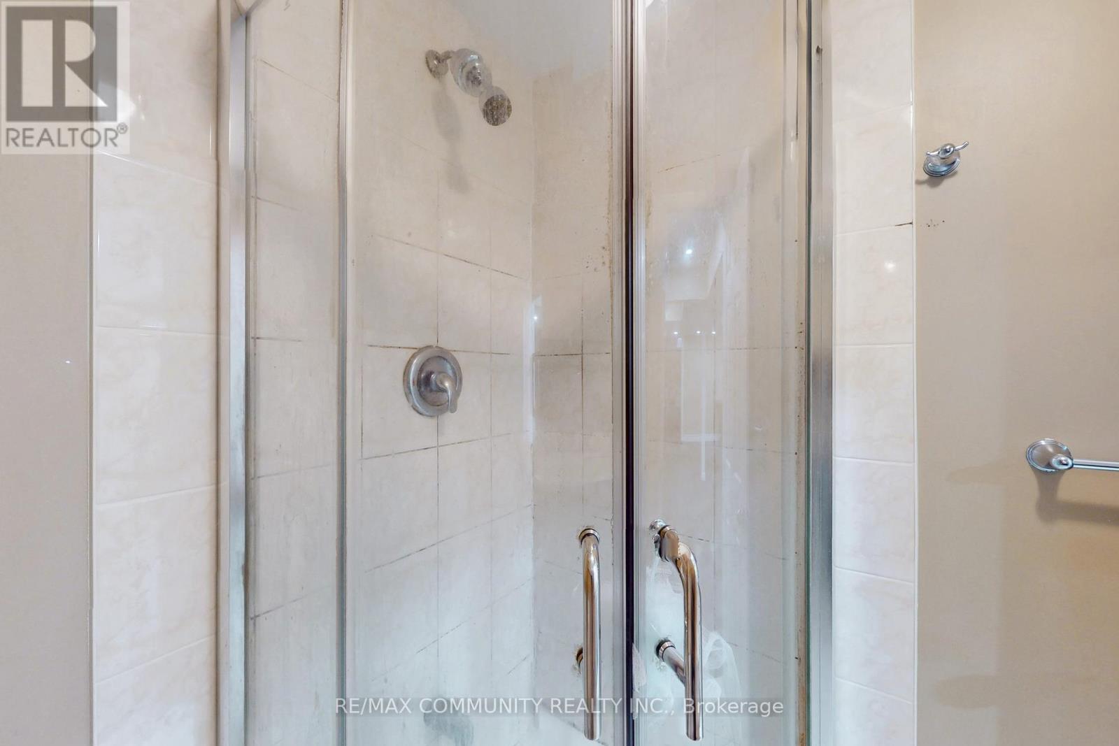 10 Oxfordshire Street, Markham, Ontario  L6C 2E1 - Photo 46 - N12632128