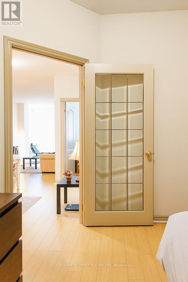 1204 - 393 King Street W, Toronto, Ontario  M5V 3G8 - Photo 14 - C12492596