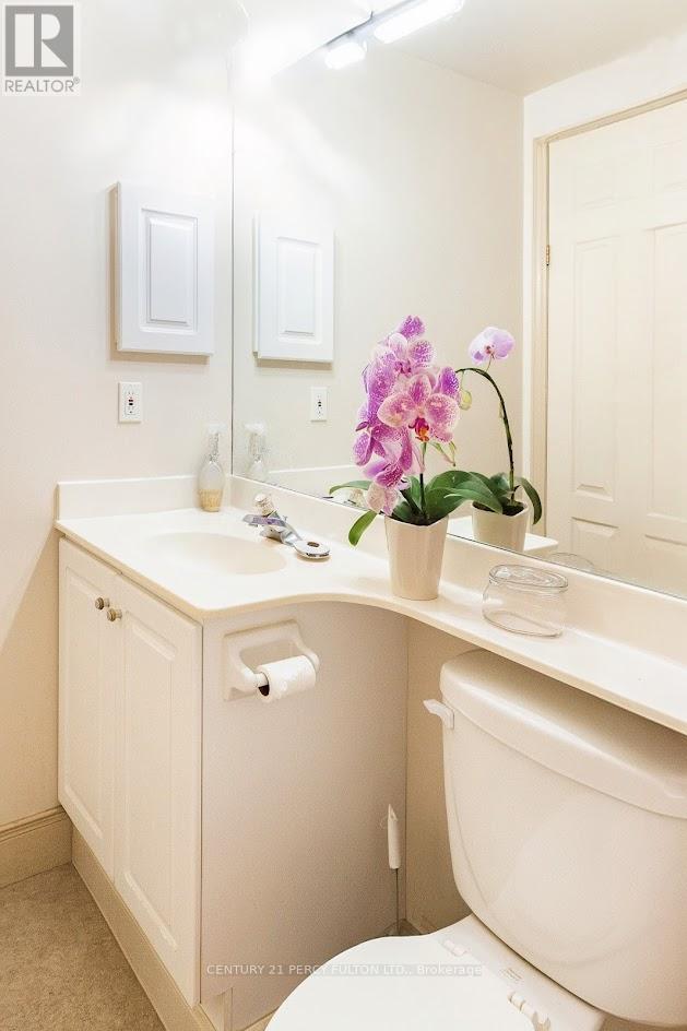 1204 - 393 King Street W, Toronto, Ontario  M5V 3G8 - Photo 22 - C12492596