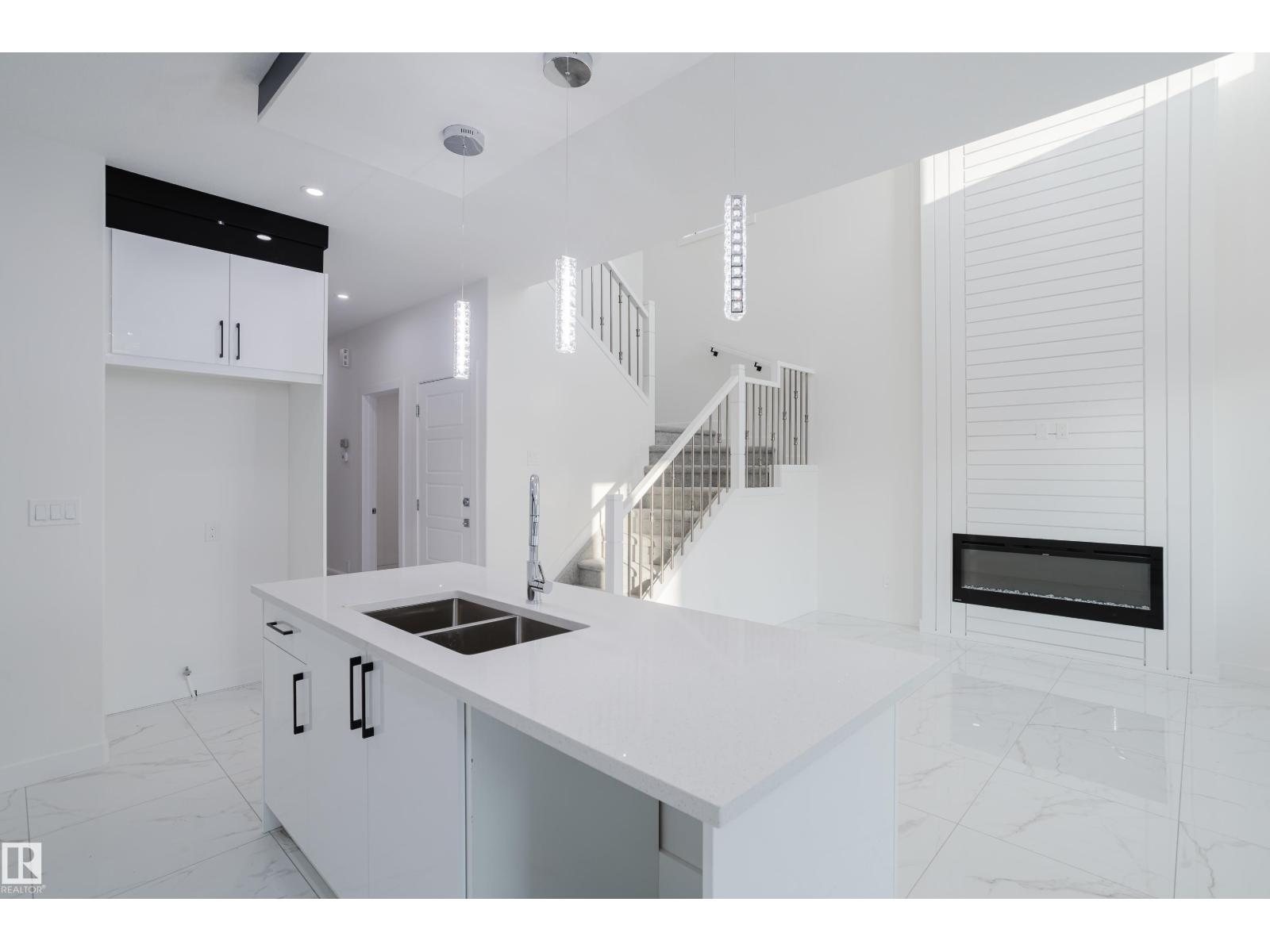 931 19 Av Nw, Edmonton, Alberta  T6T 2X4 - Photo 16 - E4468109