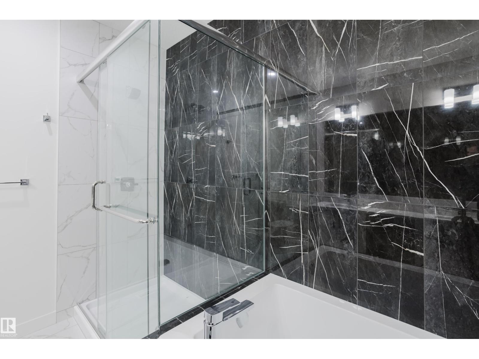 931 19 Av Nw, Edmonton, Alberta  T6T 2X4 - Photo 39 - E4468109