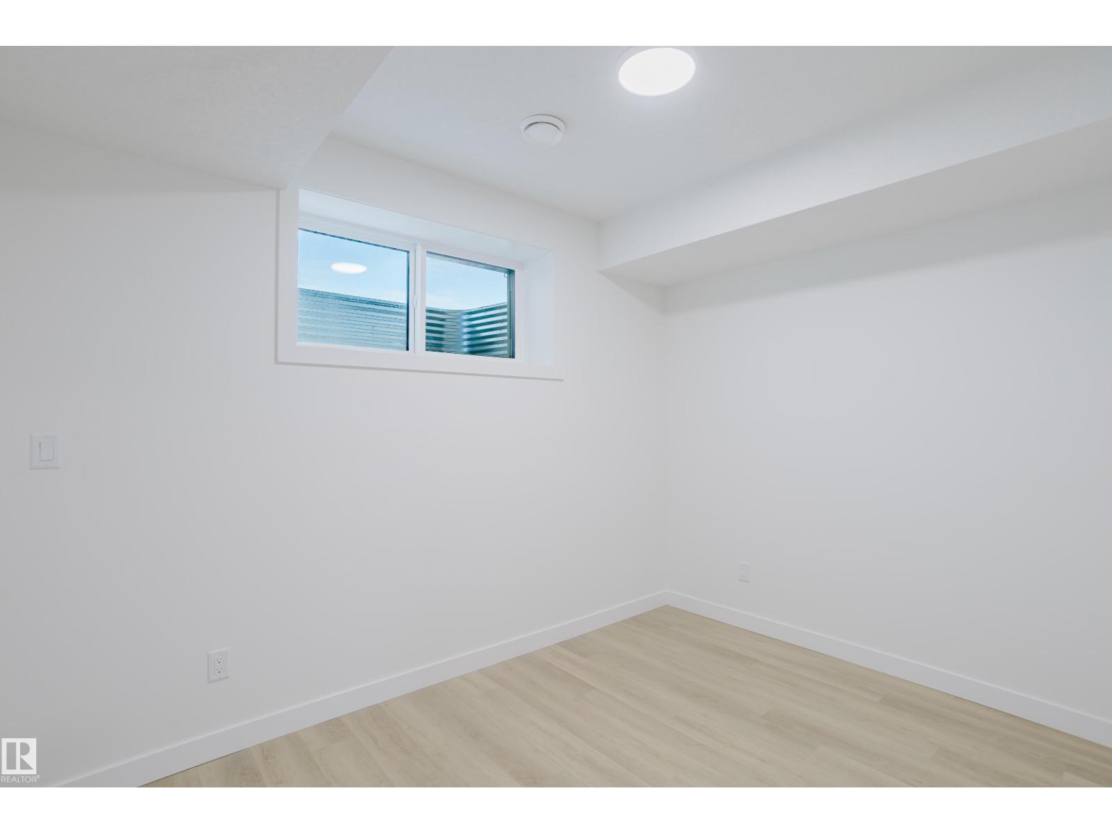 931 19 Av Nw, Edmonton, Alberta  T6T 2X4 - Photo 47 - E4468109