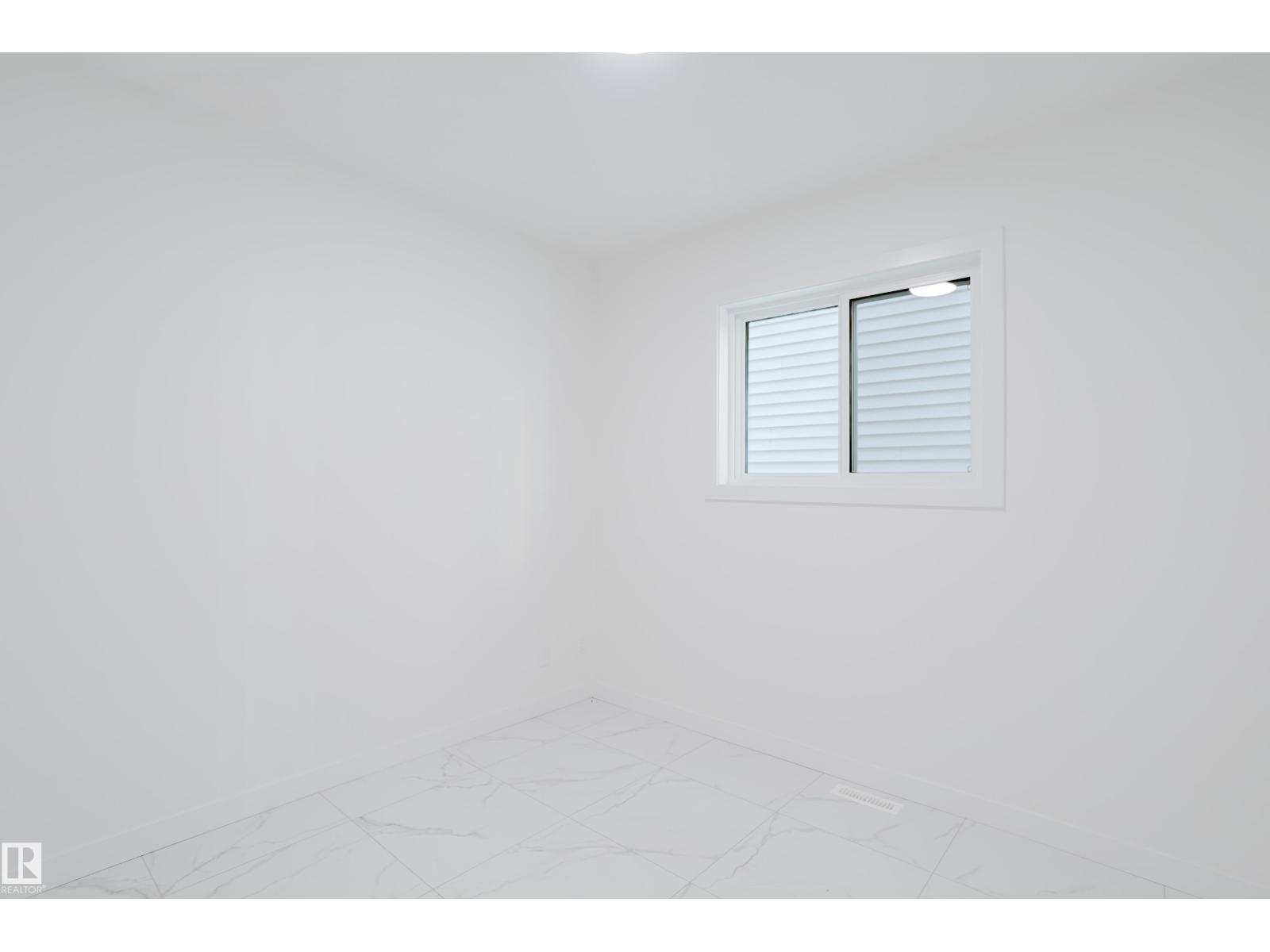 931 19 Av Nw, Edmonton, Alberta  T6T 2X4 - Photo 7 - E4468109