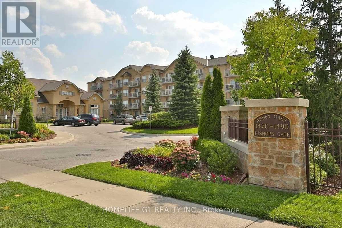 03 - 1490 Bishops Gate, Oakville, Ontario  L6M 4N3 - Photo 1 - W12632078
