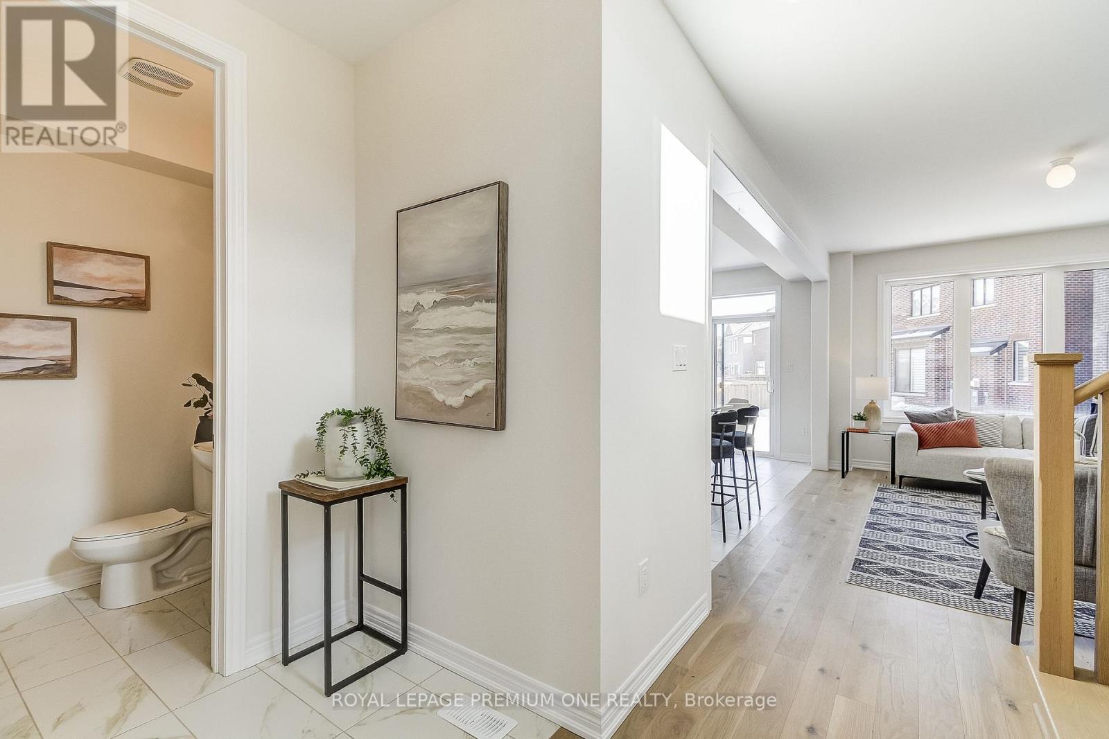 432 Kennedy Circle, Milton, Ontario  L9T 7E7 - Photo 8 - W12632104