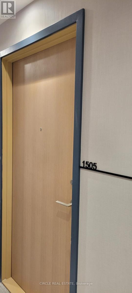 1505 - 395 Square One Drive S, Mississauga, Ontario  L5B 0P6 - Photo 2 - W12632130