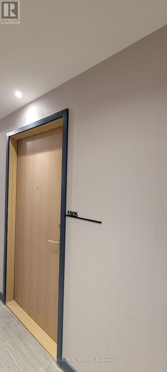 1505 - 395 Square One Drive S, Mississauga, Ontario  L5B 0P6 - Photo 3 - W12632130