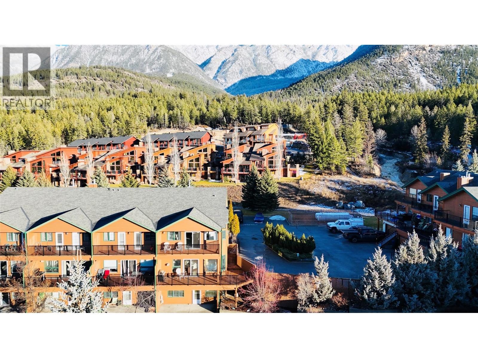 5201 Fairway Drive Unit# 704, Fairmont Hot Springs, British Columbia  V0B 1L1 - Photo 3 - 10371095