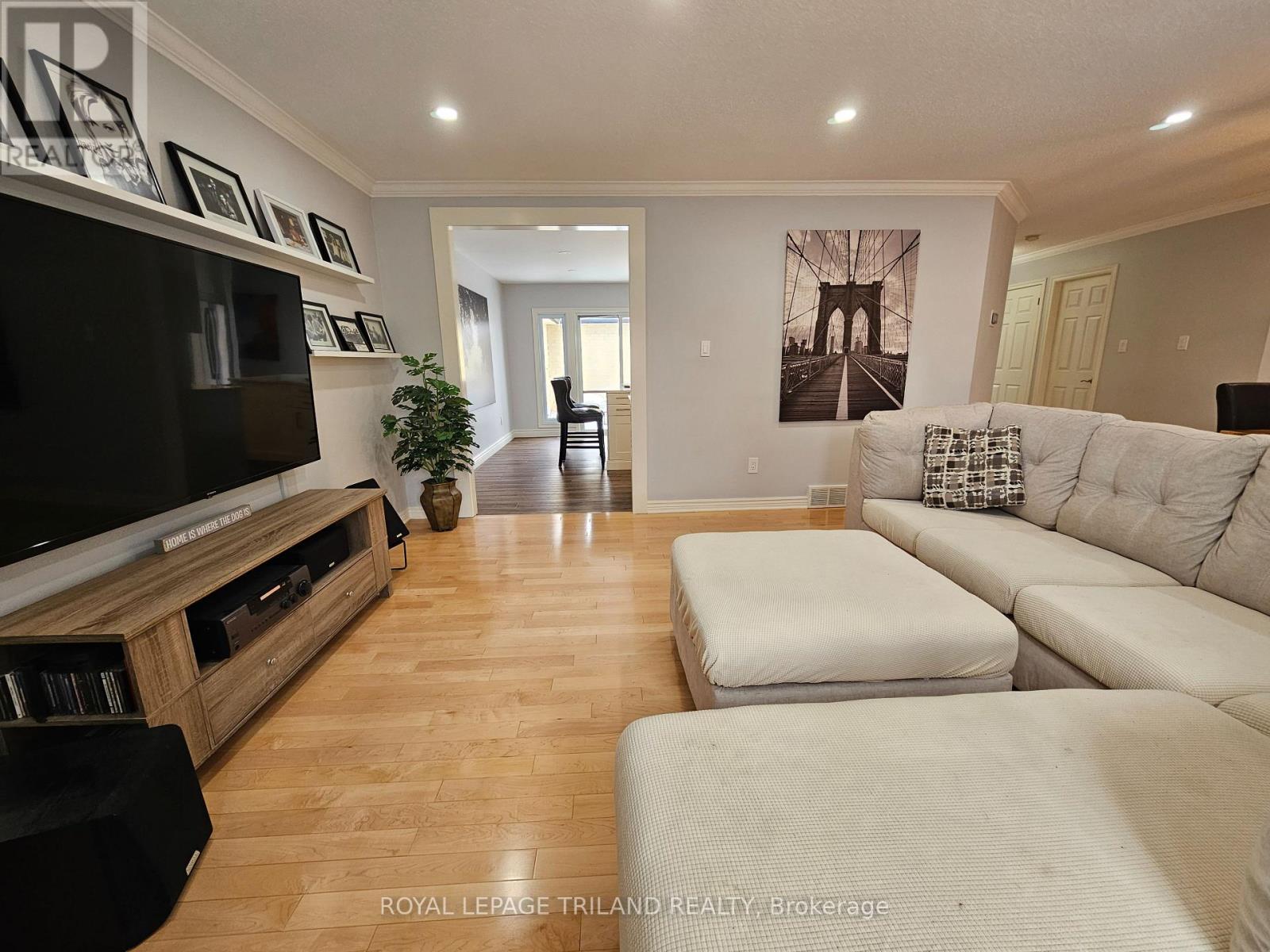 17 - 163 Pine Valley Drive, London South, Ontario N6J 4R1 - Photo 11 - X12632136