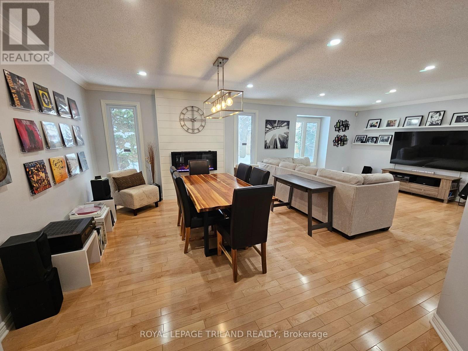 17 - 163 Pine Valley Drive, London South, Ontario N6J 4R1 - Photo 8 - X12632136